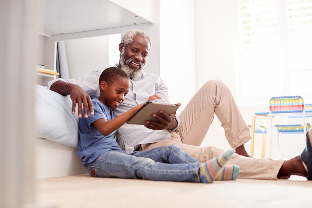 Canada ease income requirements for family class immigration