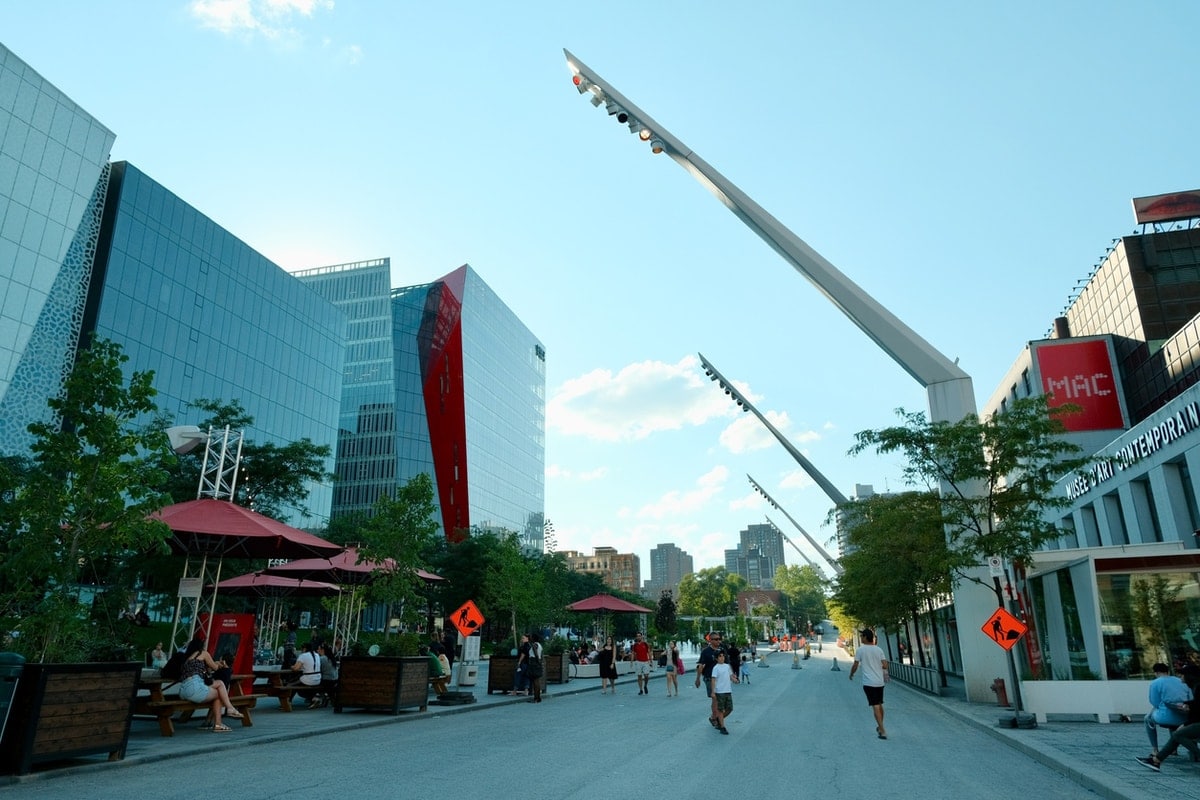 Dans les rues de Montréal