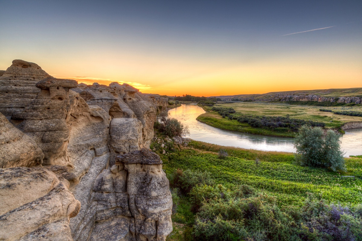 Sunrise over Hoodoo Badlands provincial park in Alberta