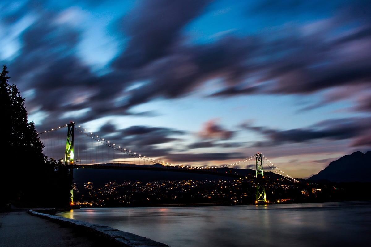 Vancouver skyline, night sky
