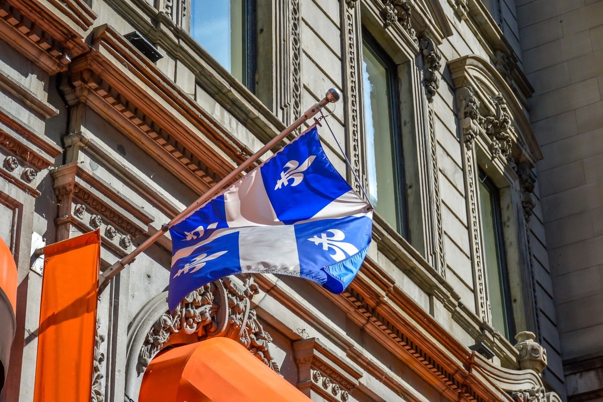 Quebec flag