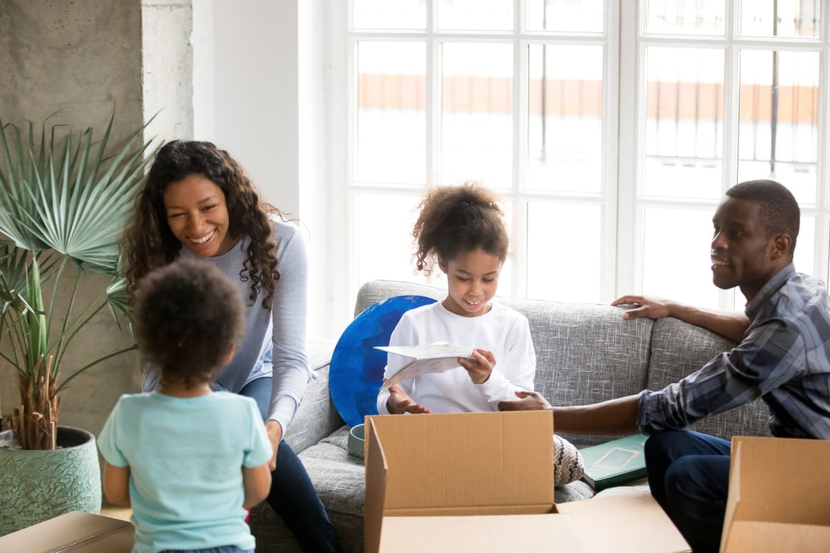 Family settling in Canada
