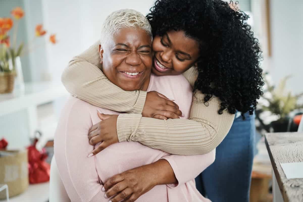 daughter hugging her mom